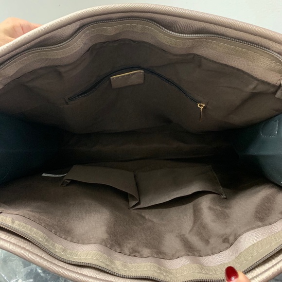 🌸NWT! Beautiful Multicolored Satchel/Bag - Picture 4 of 7